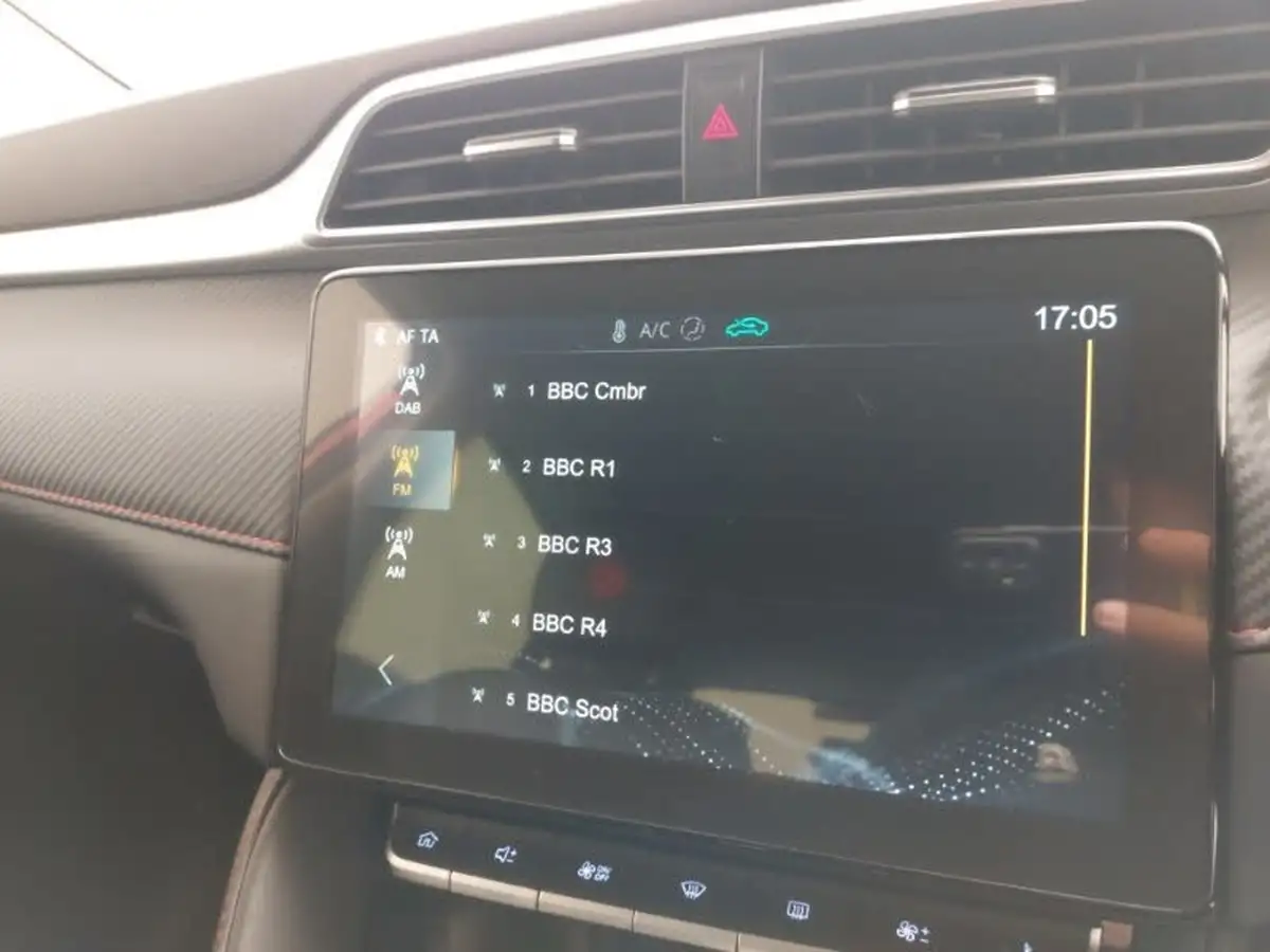 2024-mg-zs-suv-10t-gdi-exclusive-auto-big-14
