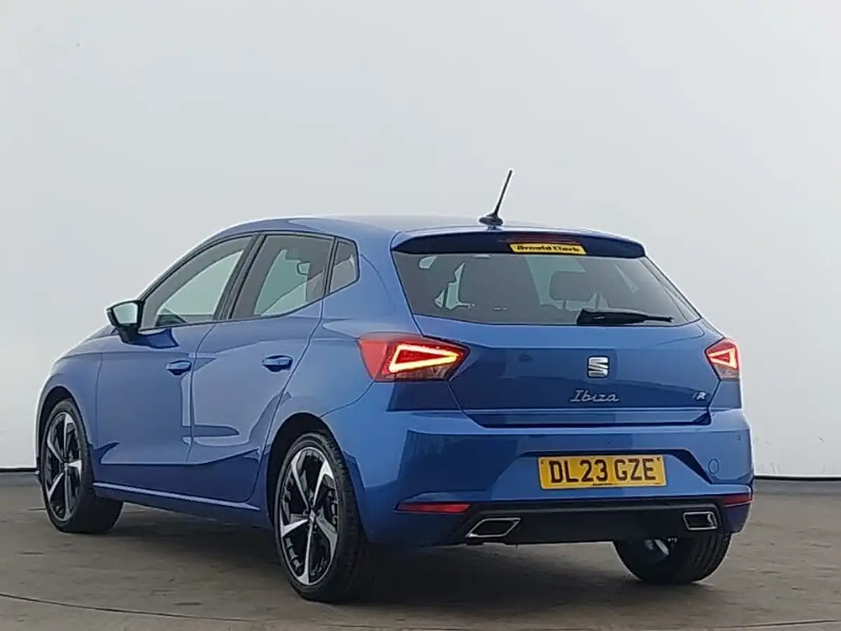 2023-seat-ibiza-10-tsi-fr-sport-110ps-big-1
