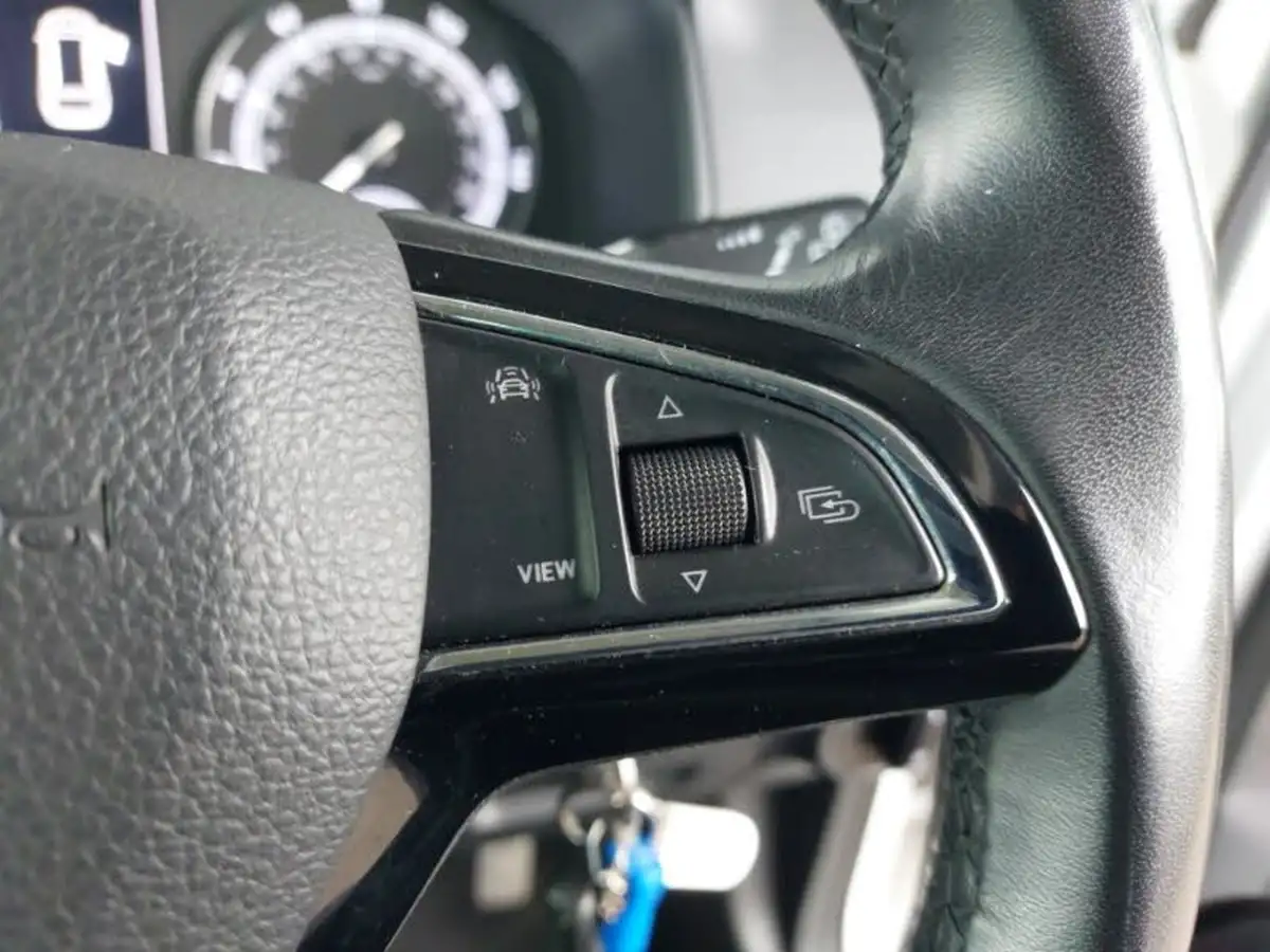 2019-skoda-karoq-10-tsi-se-big-10