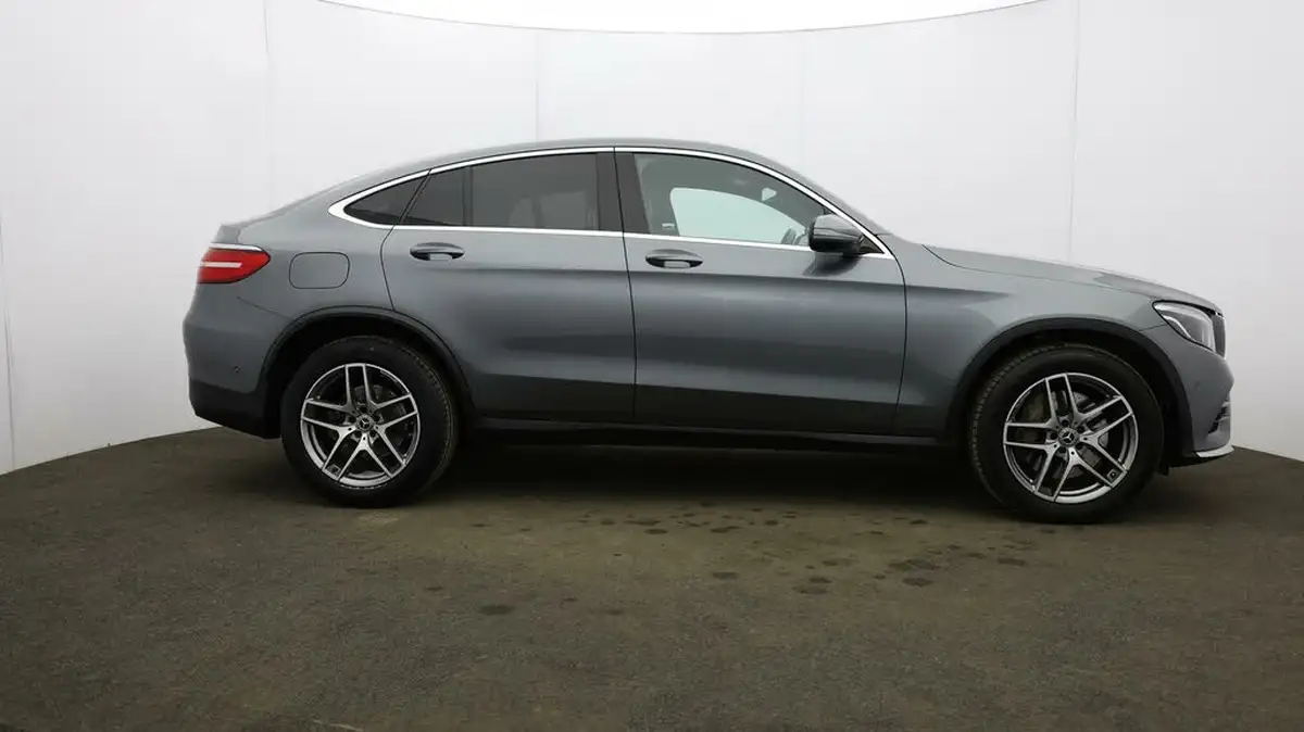 2018-mercedes-benz-glc-class-21d-glc220d-amg-line-ss-coupe-4d-big-52