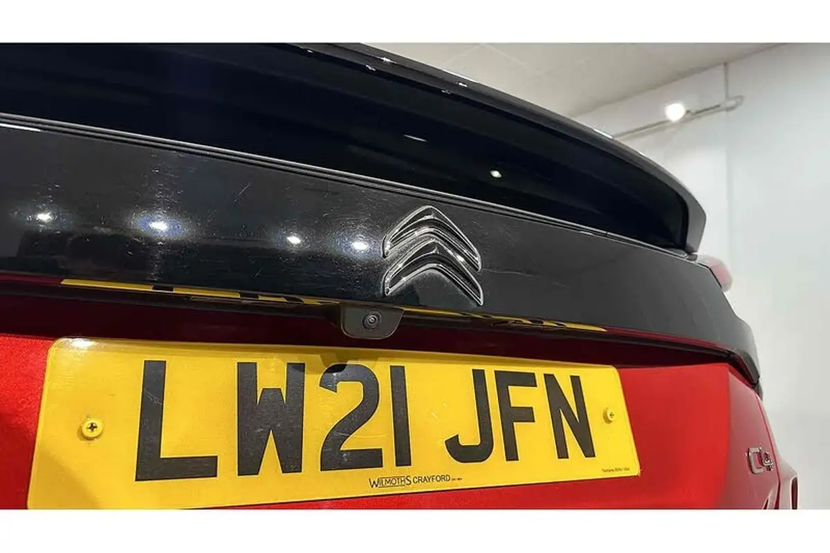 2021-citroen-c4-12-puretech-shine-plus-130ps-big-13