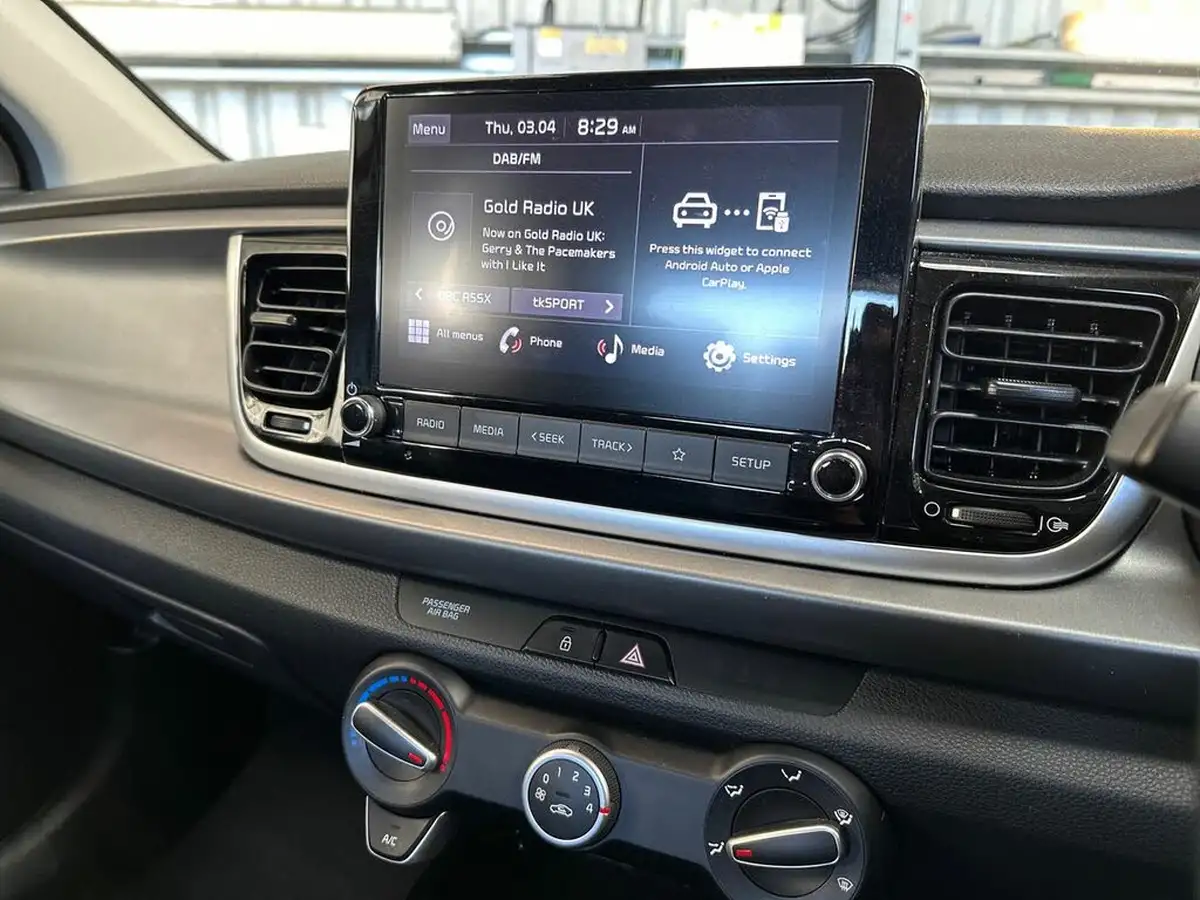 2021-kia-rio-12-dpi-2-big-19