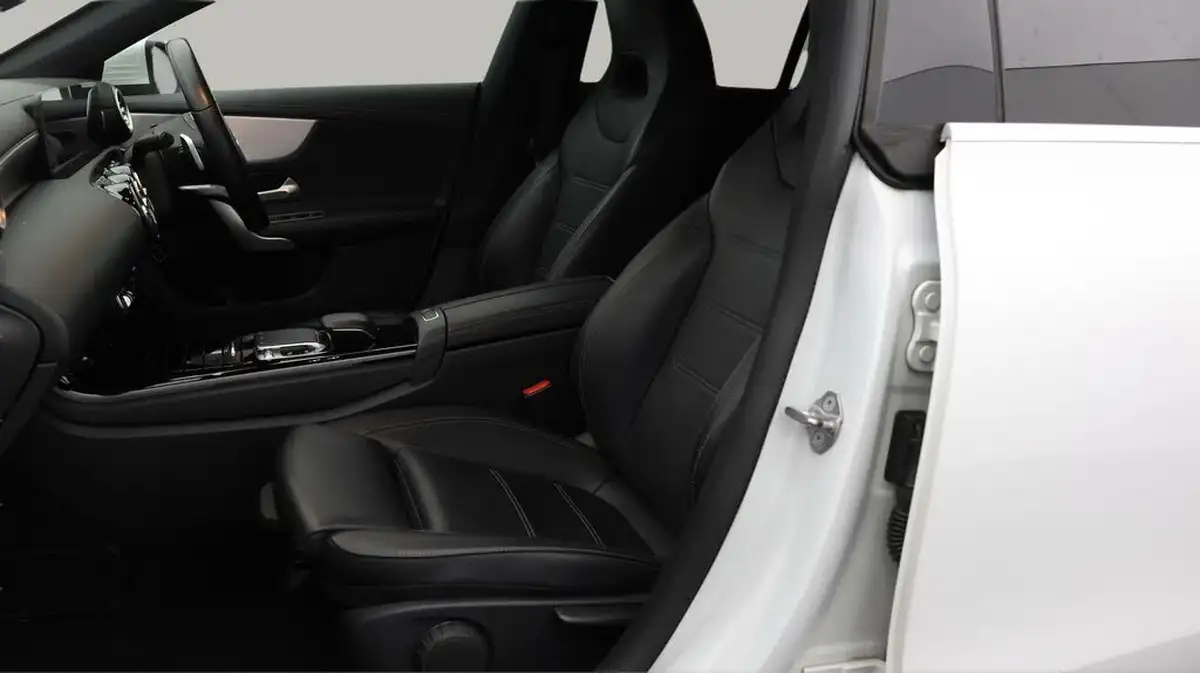 2020-mercedes-benz-cla-13-cla-200-amg-line-premium-shooting-brake-5d-7g-tronic-big-13