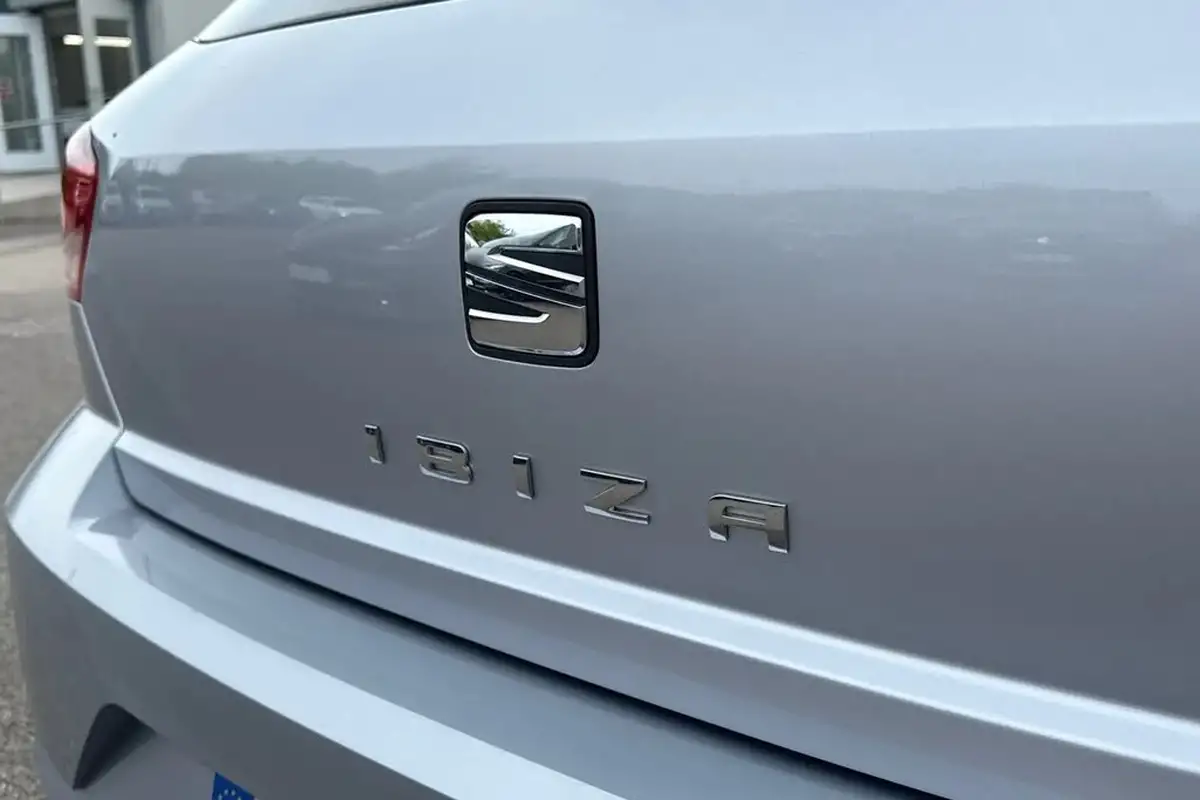 2020-seat-ibiza-10-mpi-fr-big-31