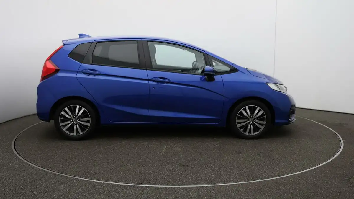 2018-honda-jazz-13-i-vtec-ex-cvt-big-46