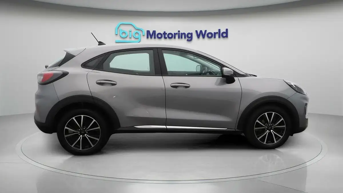 2022-ford-puma-suv-10-titanium-155ps-big-8