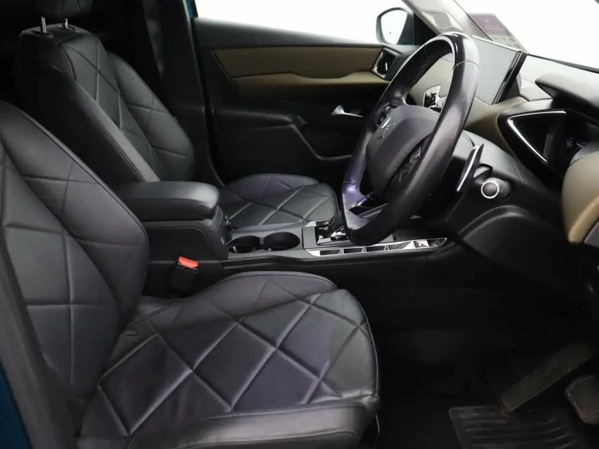 2019-ds-ds-3-crossback-12-puretech-prestige-155ps-eat8-big-20
