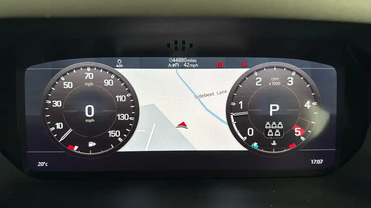 2020-land-rover-110-defender-20-d240-s-110-big-12