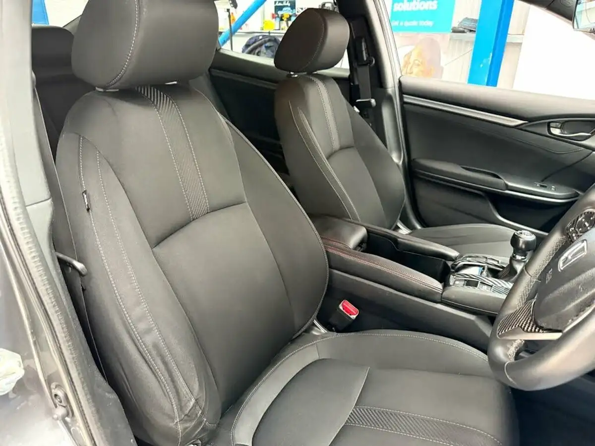 2018-honda-civic-15-vtec-turbo-sport-ss-big-16