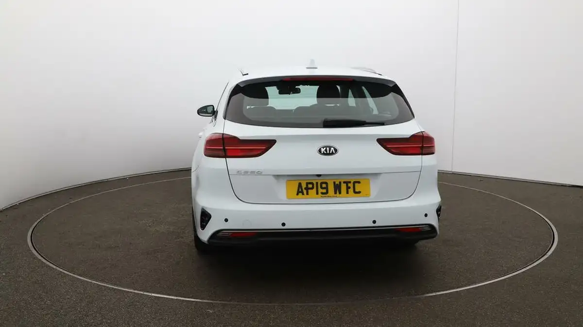 2019-kia-ceed-16crdi-2-eco-sportswagon-big-57