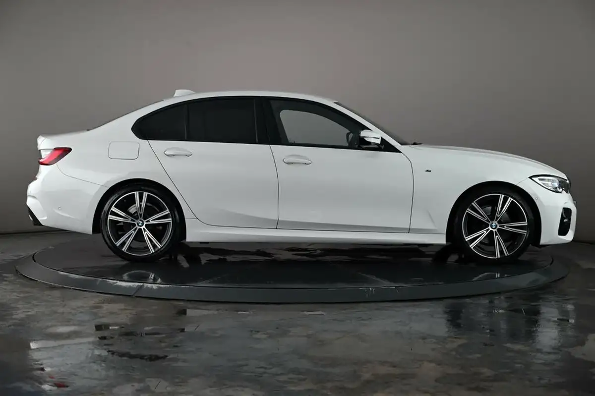 2020-bmw-3-series-20-320i-m-sport-tu-saloon-4d-big-2