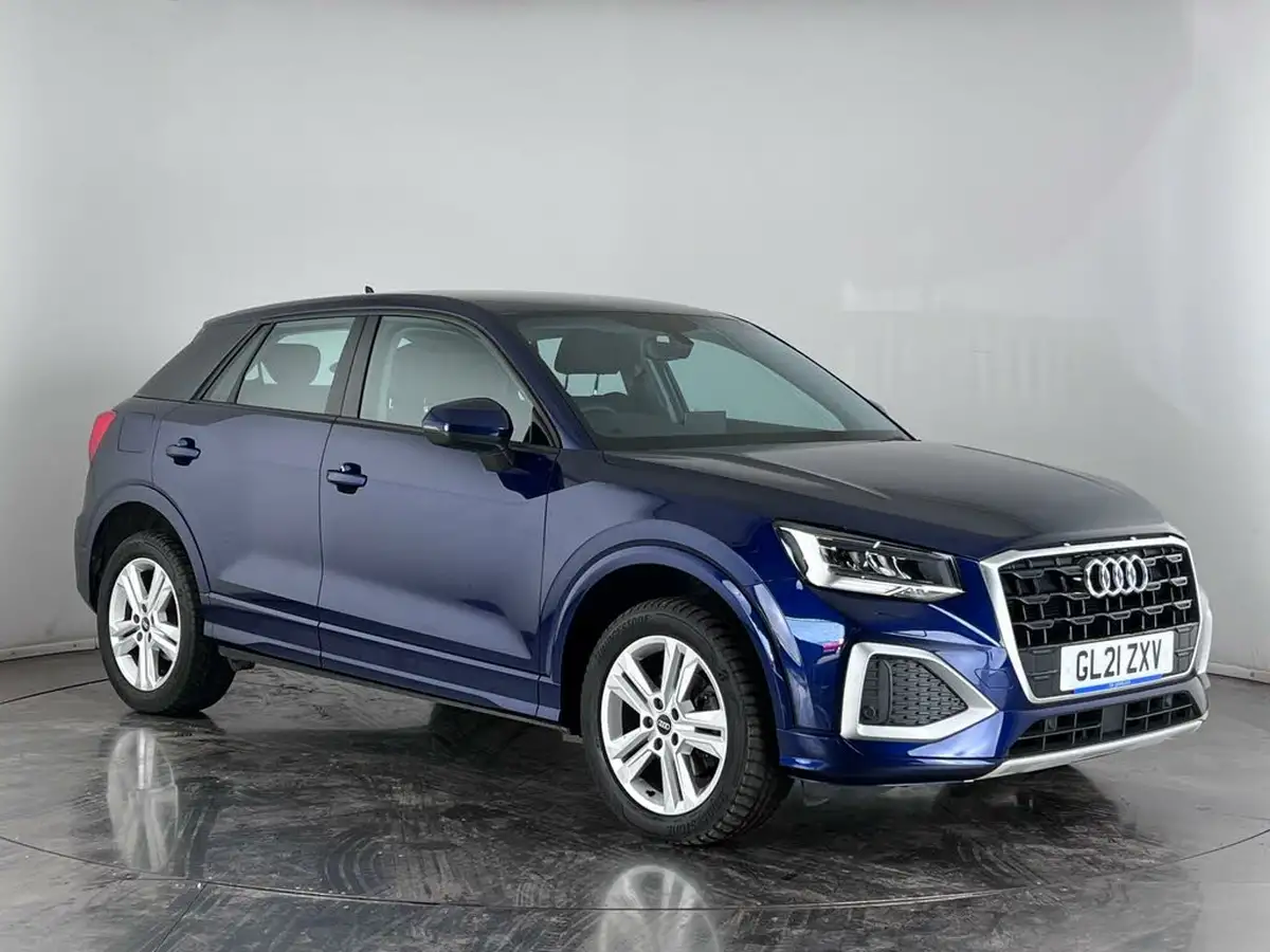 2021-audi-q2-10-30-tfsi-sport-big-0