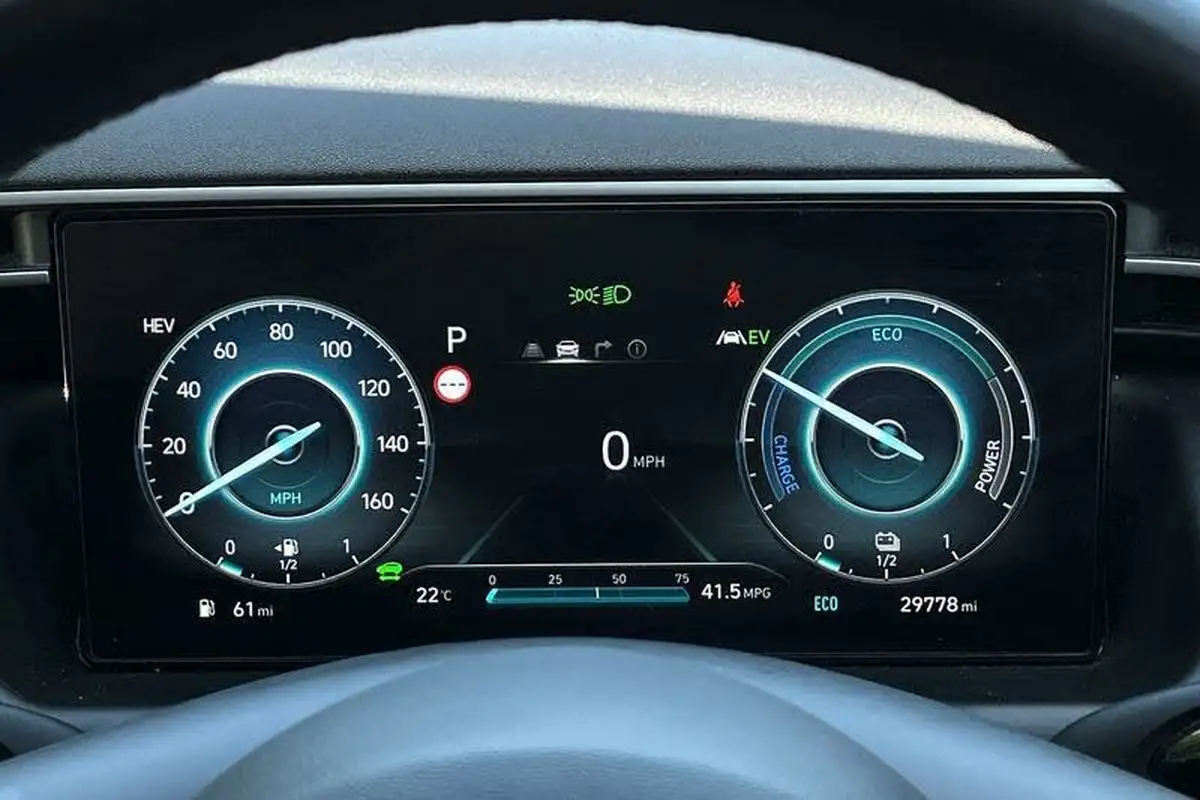 2022-hyundai-tucson-16-t-gdi-ultimate-230ps-hybrid-auto-big-12