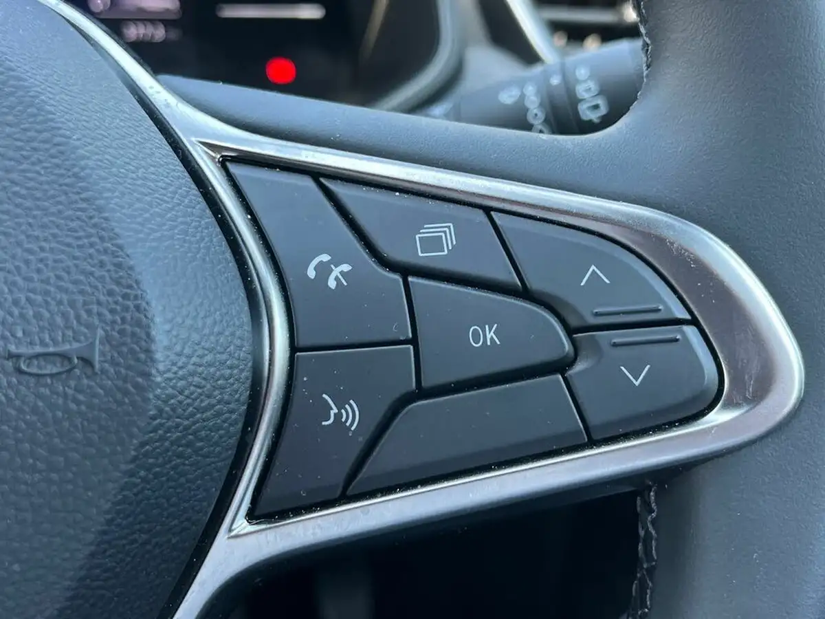 2024-renault-clio-16-techno-big-25