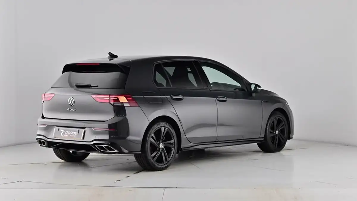 2022-volkswagen-golf-15-tsi-r-line-130ps-hatchback-big-73