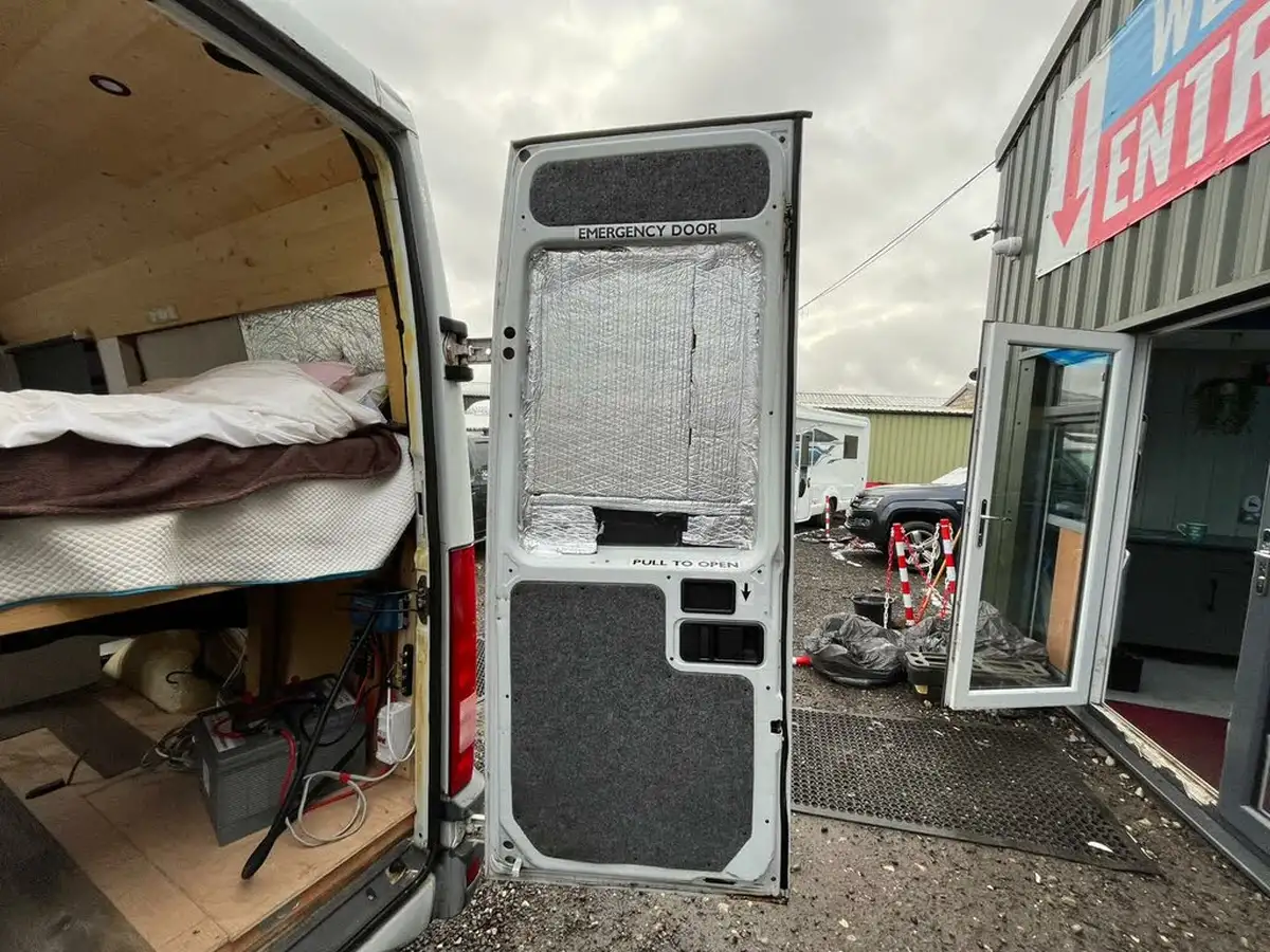 2002-iveco-daily-s-class-28td-35s11-120-big-16