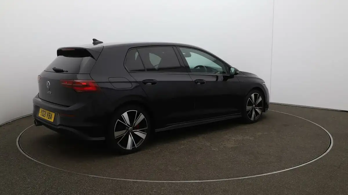2021-volkswagen-golf-20tdi-gtd-big-46