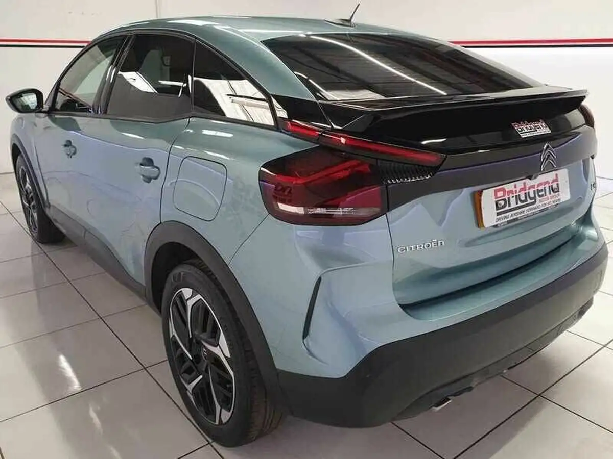 2021-citroen-c4-12-puretech-sense-plus-eat8-big-3