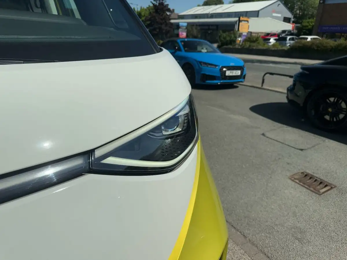 2023-volkswagen-idbuzz-e-style-standard-big-72