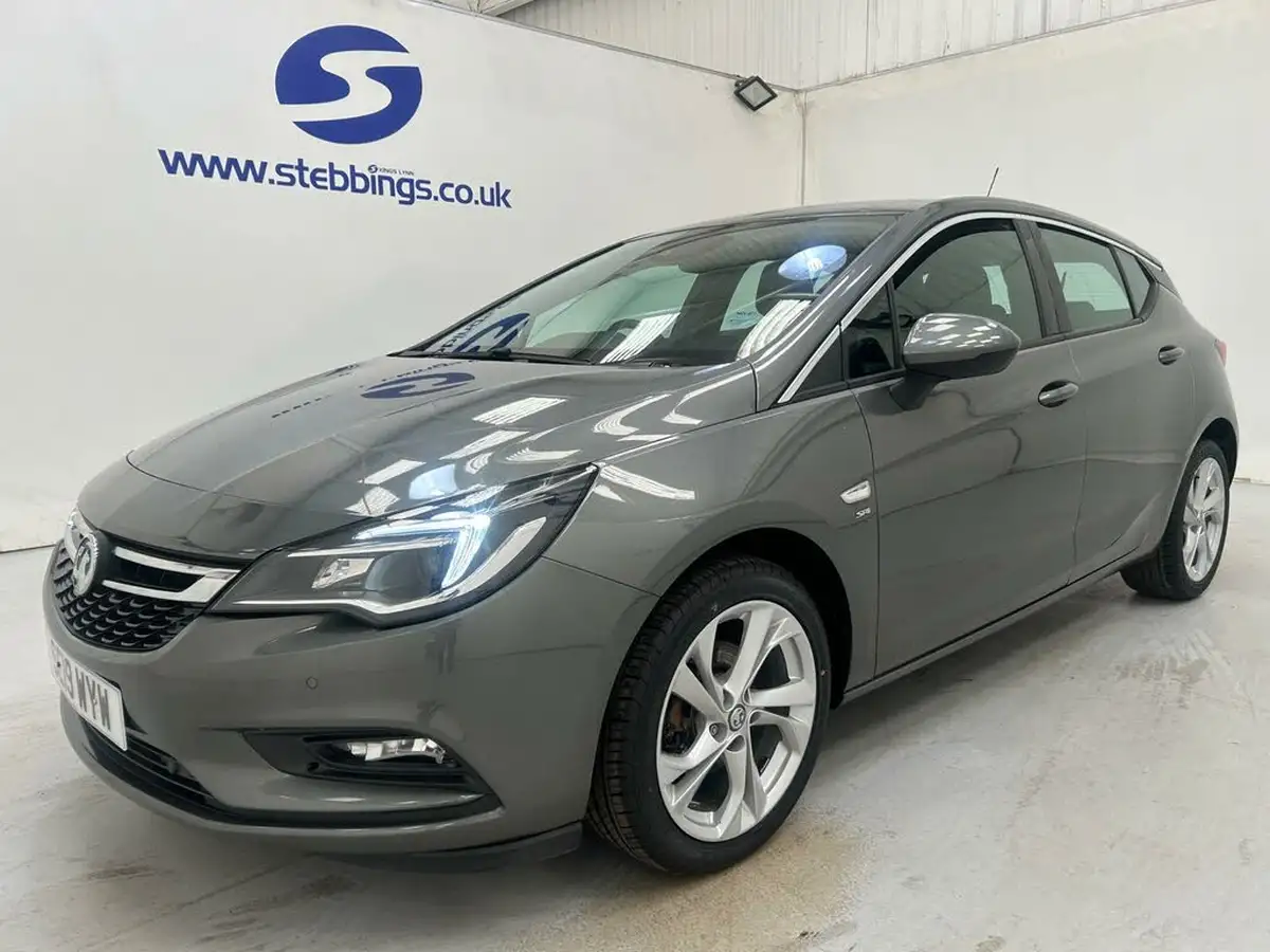2019-vauxhall-astra-14i-16v-turbo-sri-ss-hatchback-auto-big-1
