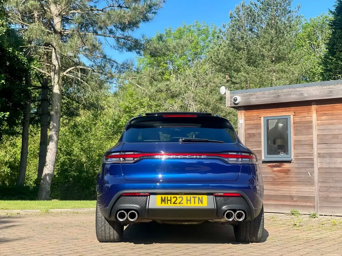 2022-porsche-macan-29-v6-s-big-15