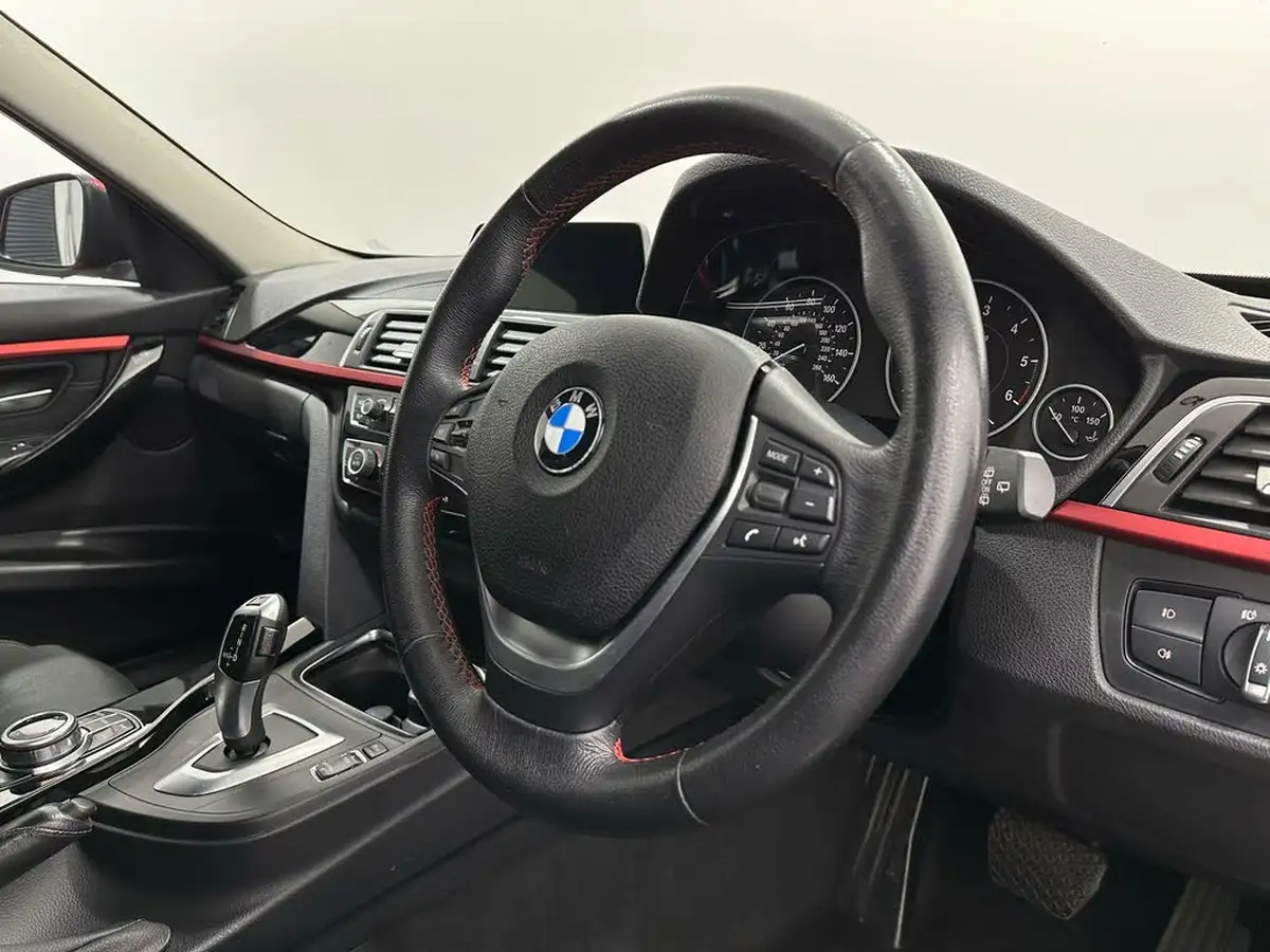 2017-bmw-3-series-20td-318d-sport-touring-5d-auto-big-9