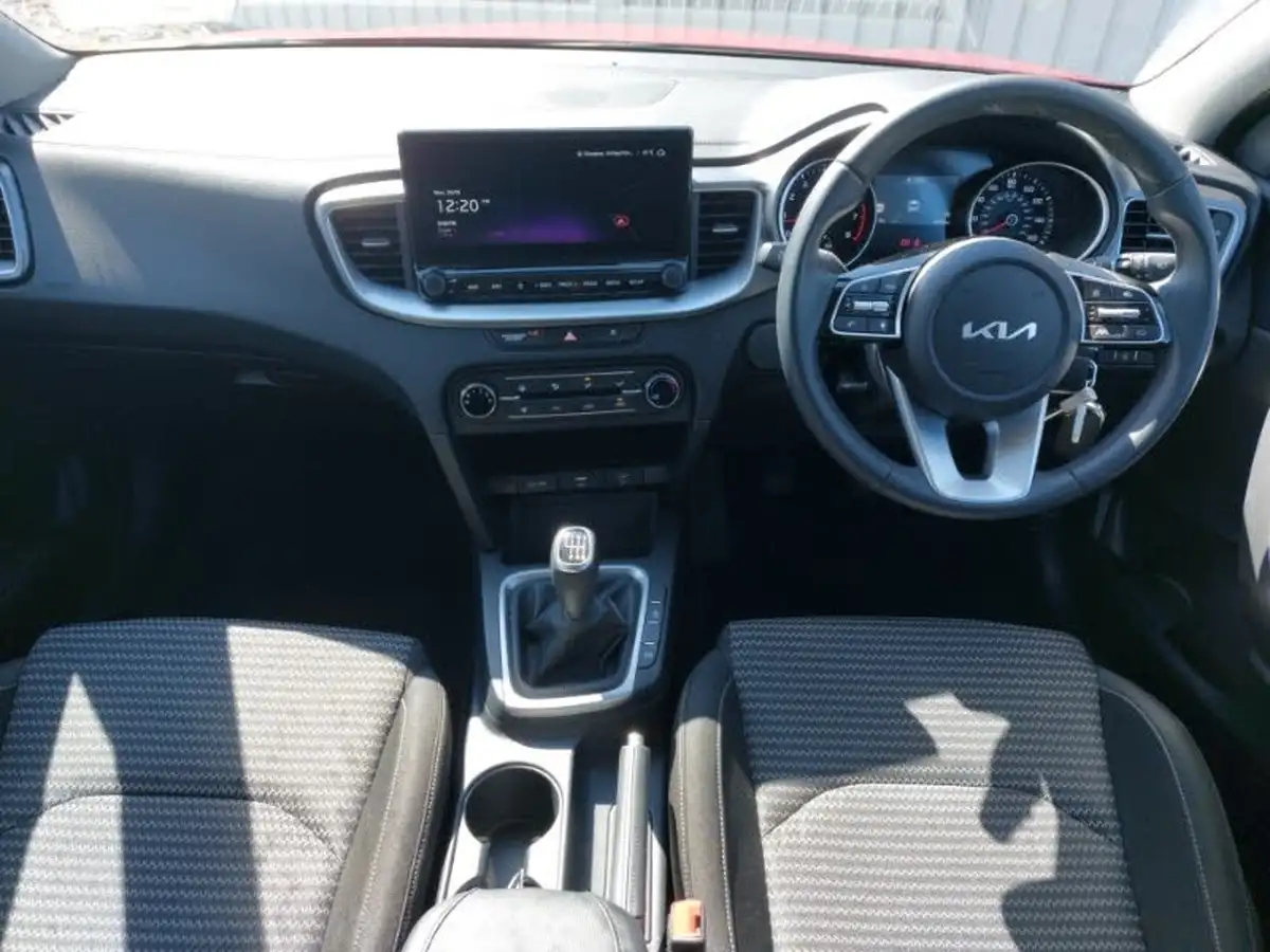 2024-kia-xceed-15-t-gdi-2-138bhp-big-2