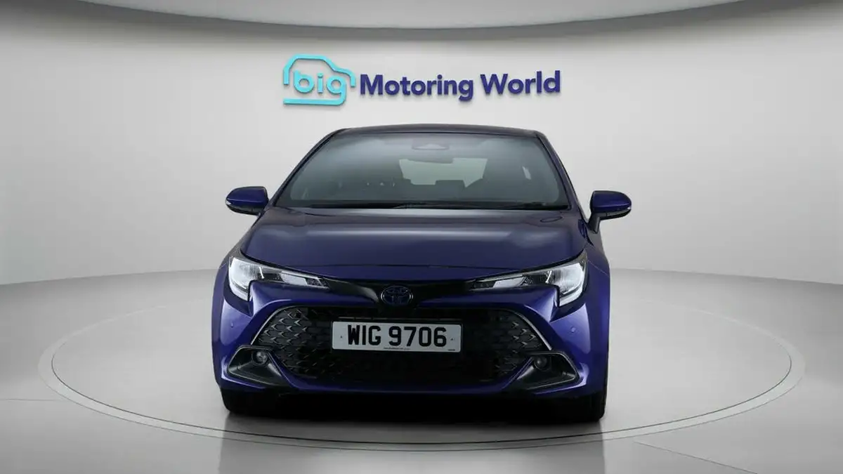 2023-toyota-corolla-18-vvt-i-icon-138bhp-hatchback-5d-big-2