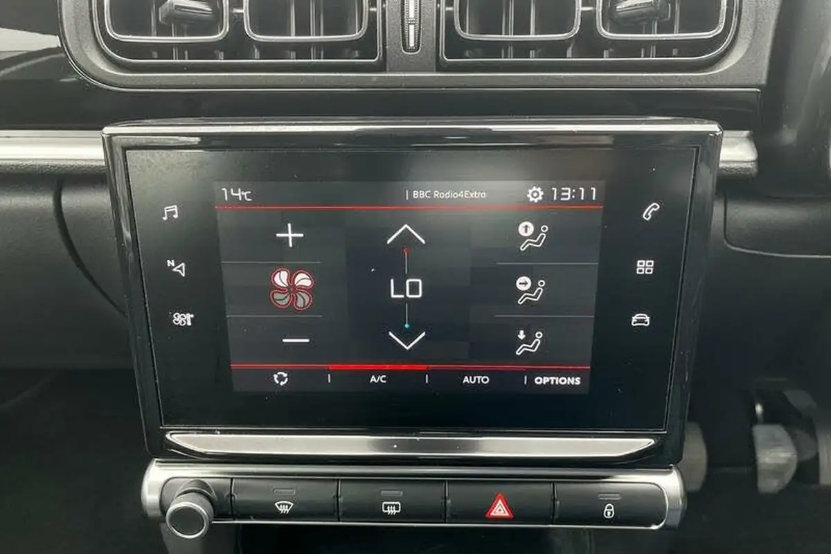 2021-citroen-c3-12-puretech-flair-83ps-big-35