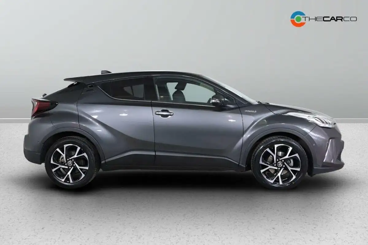 2022-toyota-c-hr-20-vvt-i-design-big-9