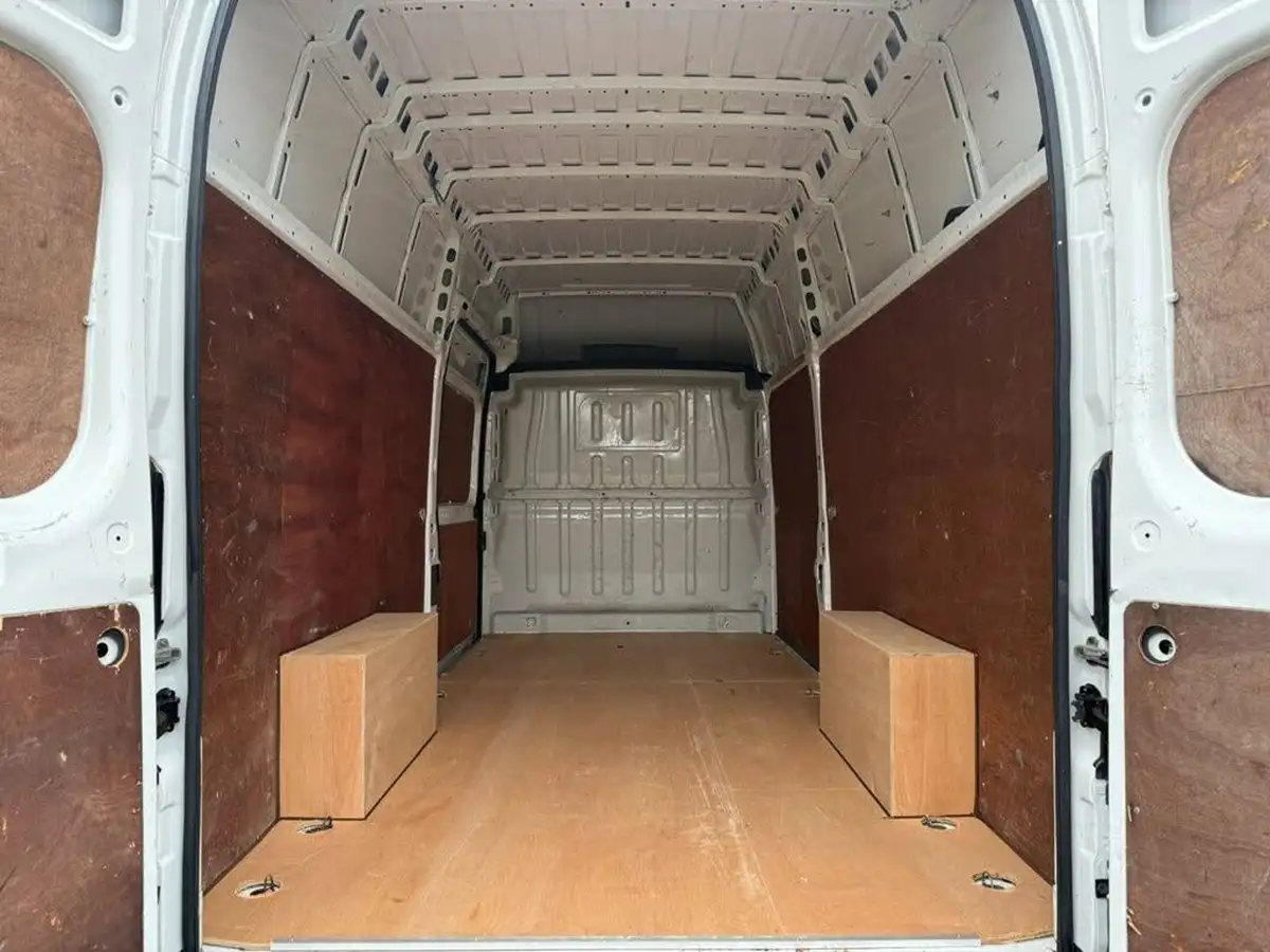 2020-citroen-relay-22bluehdi-35-l4h3-heavy-enterprise-big-18