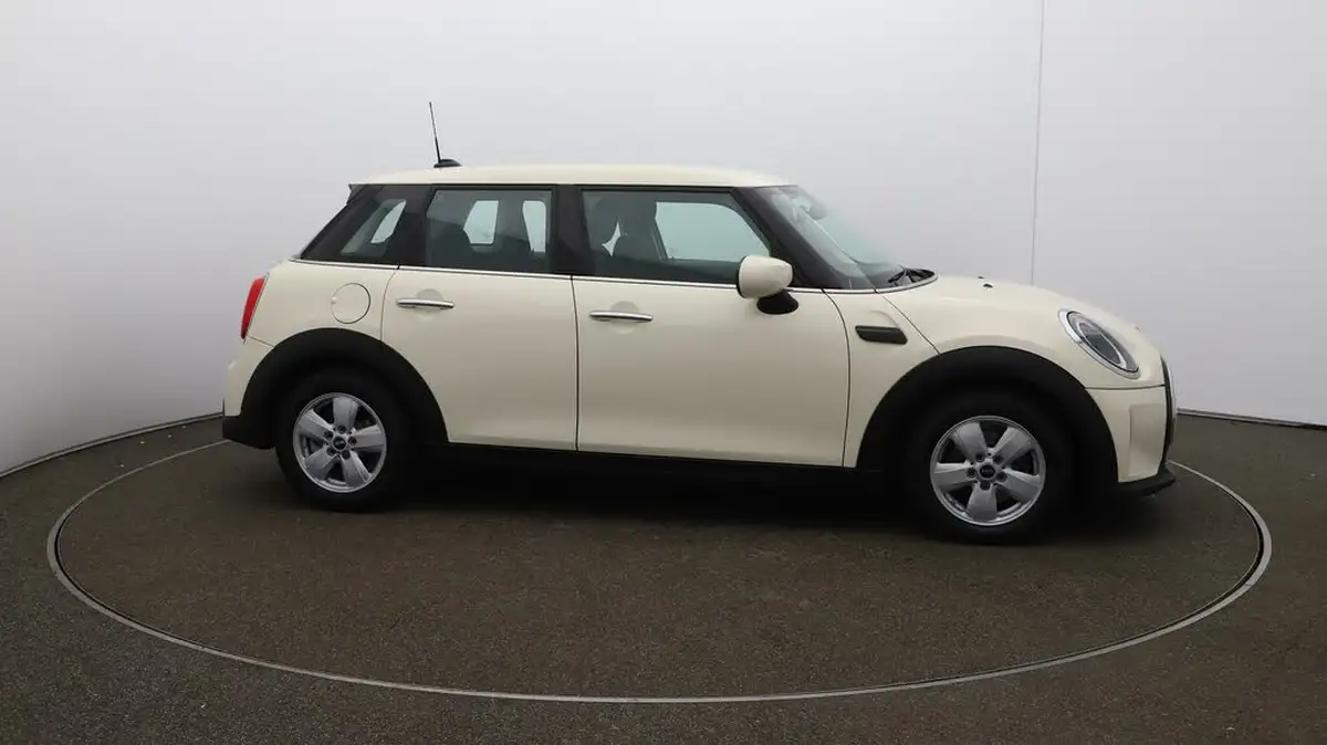 2021-mini-cooper-15-cooper-classic-hatchback-5d-big-45