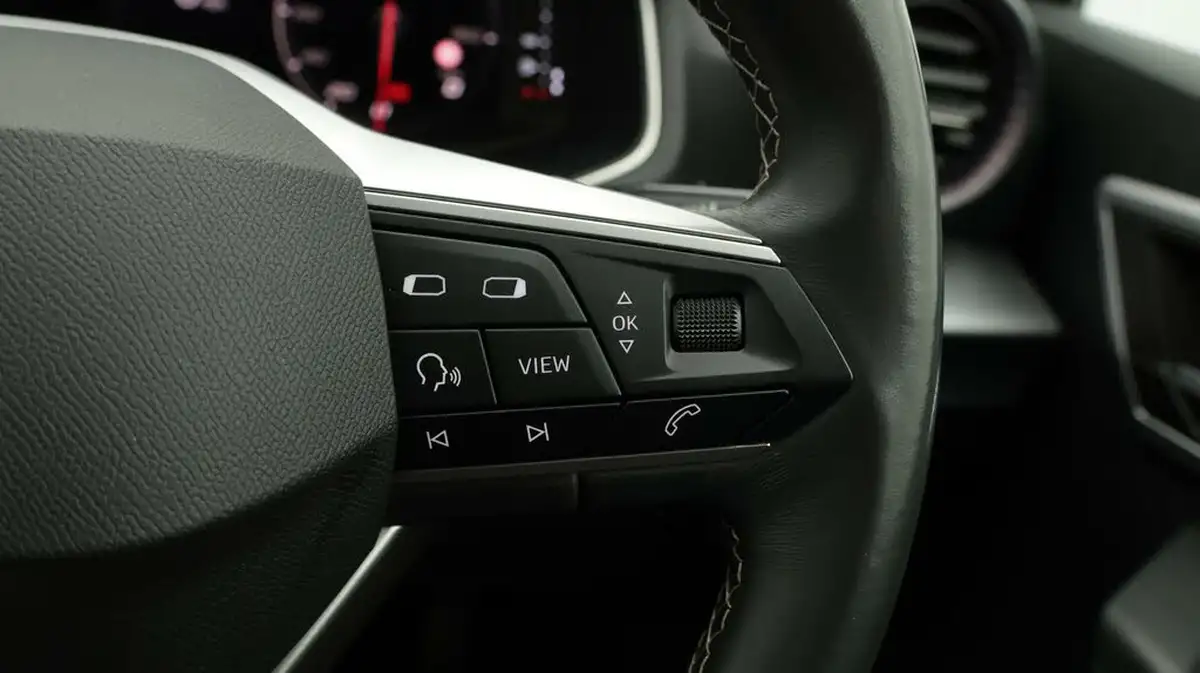 2021-seat-ibiza-10-tsi-xcellence-lux-95ps-big-34