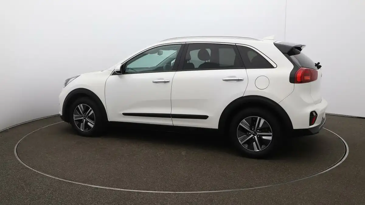 2020-kia-niro-16-gdi-2-big-38