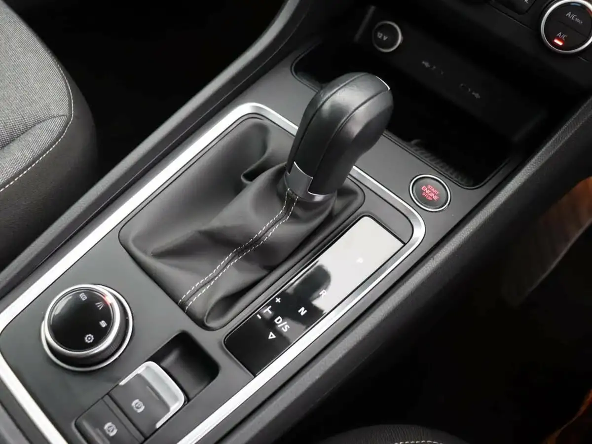 2023-seat-ateca-15-ecotsi-se-technology-dsg-big-25