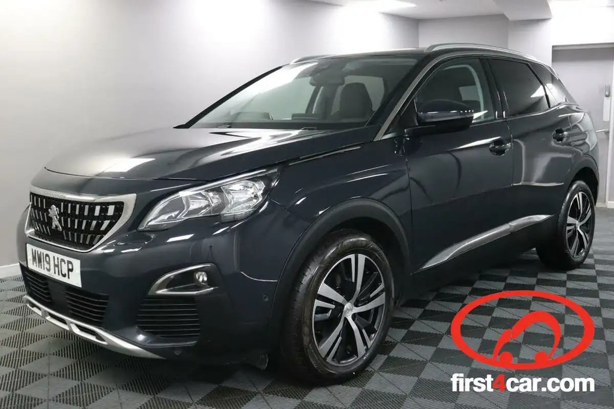 2019-peugeot-3008-suv-12-puretech-allure-big-0