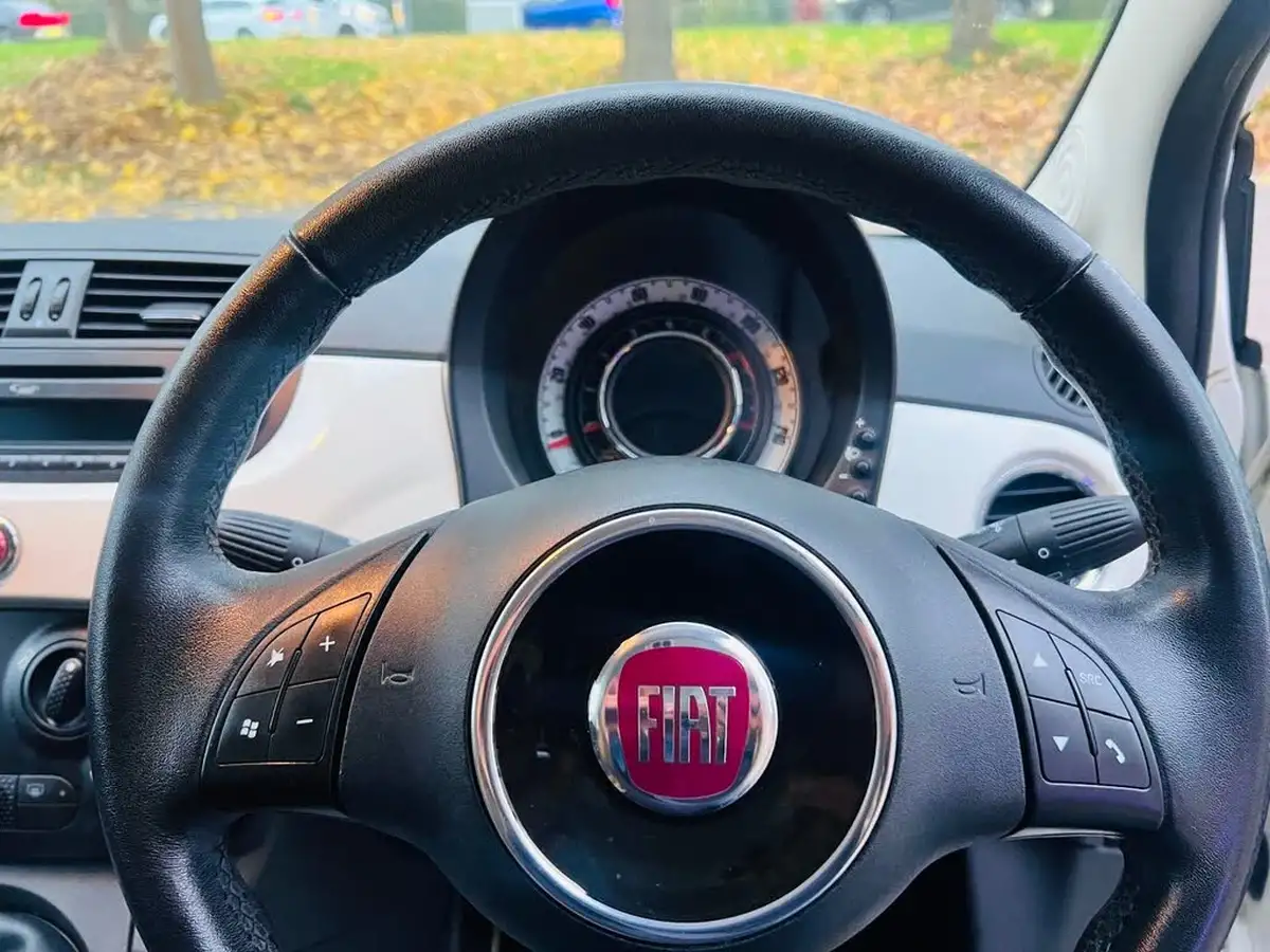 2011-fiat-500-12-pop-69bhp-big-40