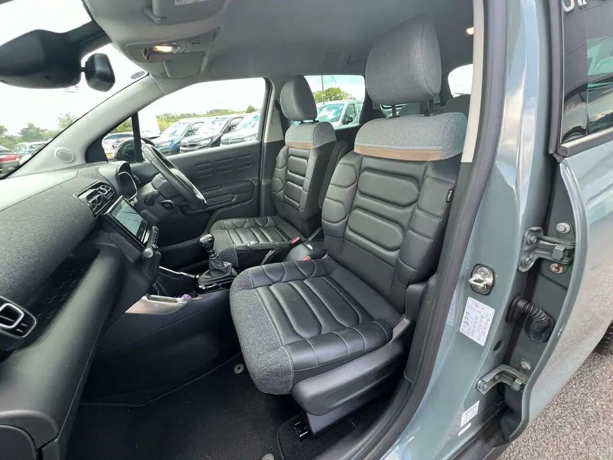 2022-citroen-c3-aircross-12-puretech-shine-plus-110ps-big-7