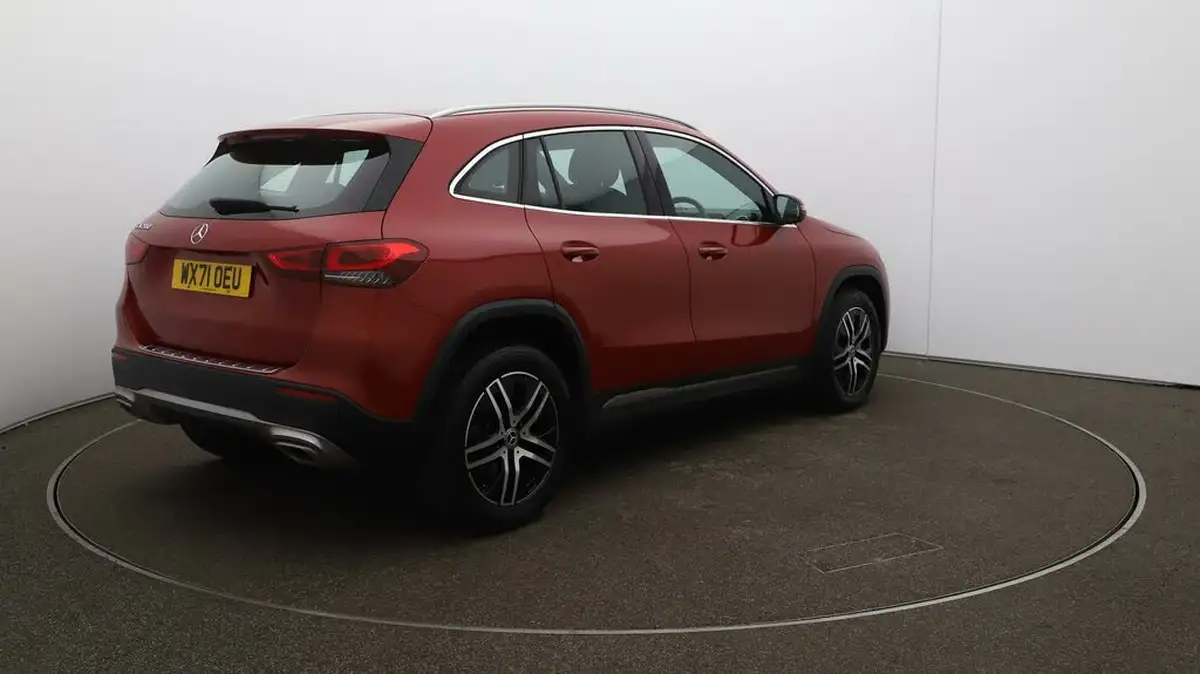2022-mercedes-benz-gla-class-13-gla-200-sport-big-7