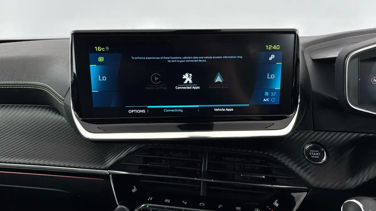 2021-peugeot-2008-suv-e-gt-premium-big-17