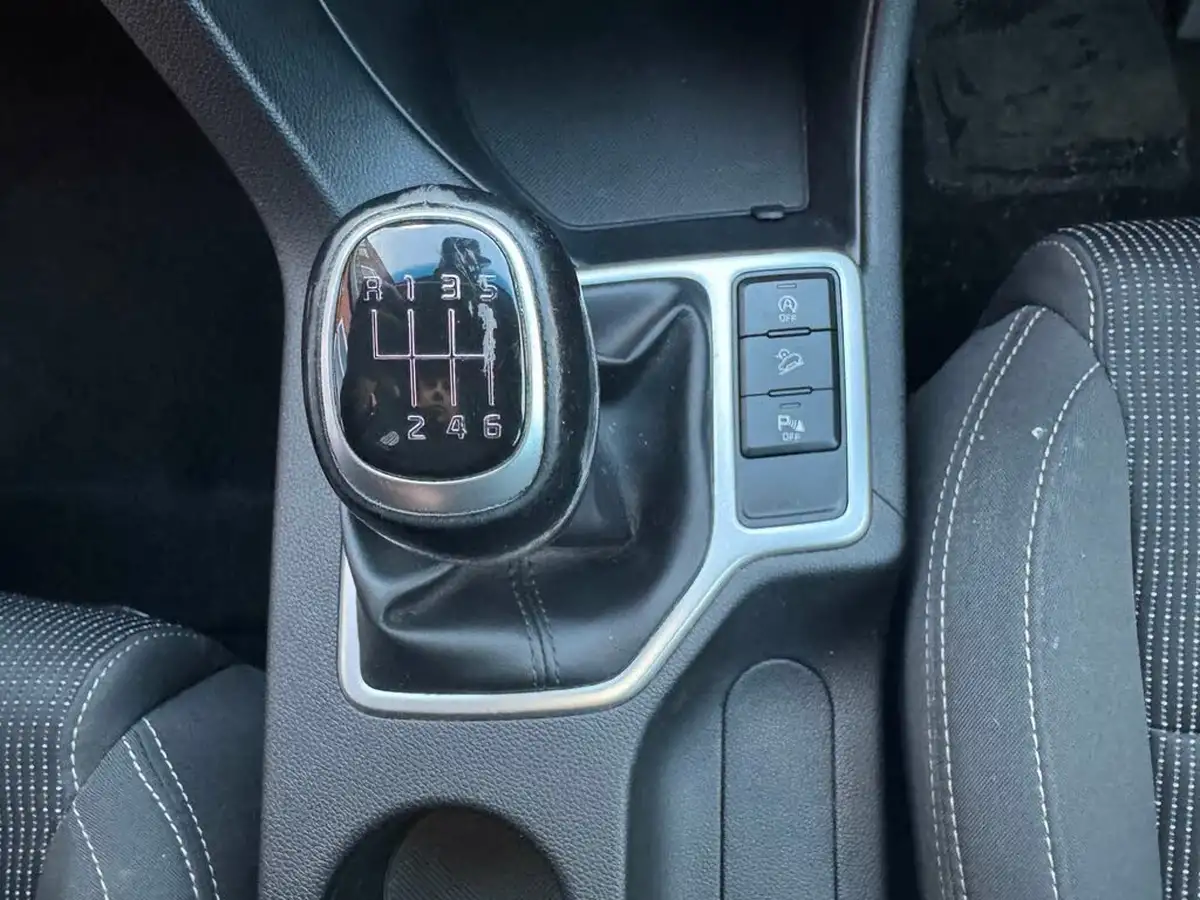 2018-kia-sportage-17crdi-2-114bhp-big-24
