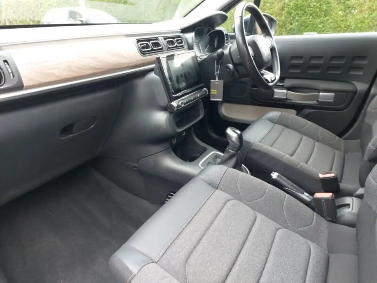2021-citroen-c3-12-puretech-shine-plus-83ps-big-4