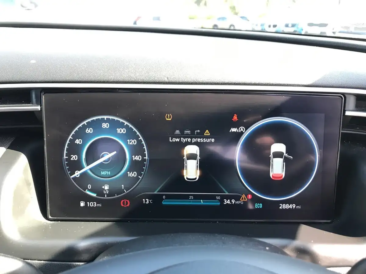 2022-hyundai-tucson-16-t-gdi-se-connect-150ps-big-24