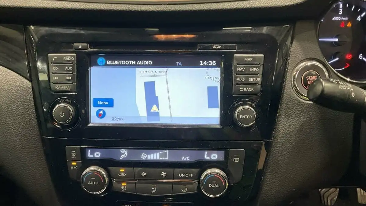 2017-nissan-qashqai-15dci-n-connecta-99g-big-15