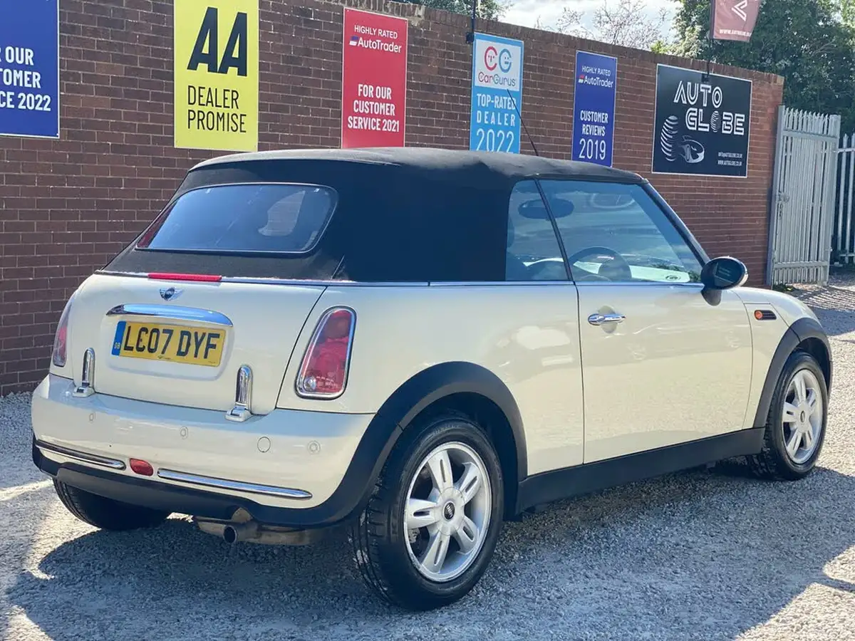 2007-mini-cooper-16-one-90bhp-convertible-2d-big-44