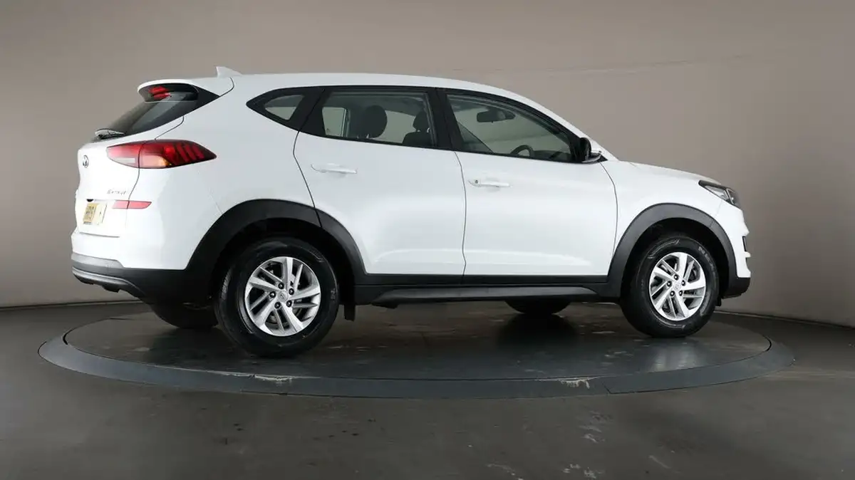 2019-hyundai-tucson-16-gdi-s-connect-big-54