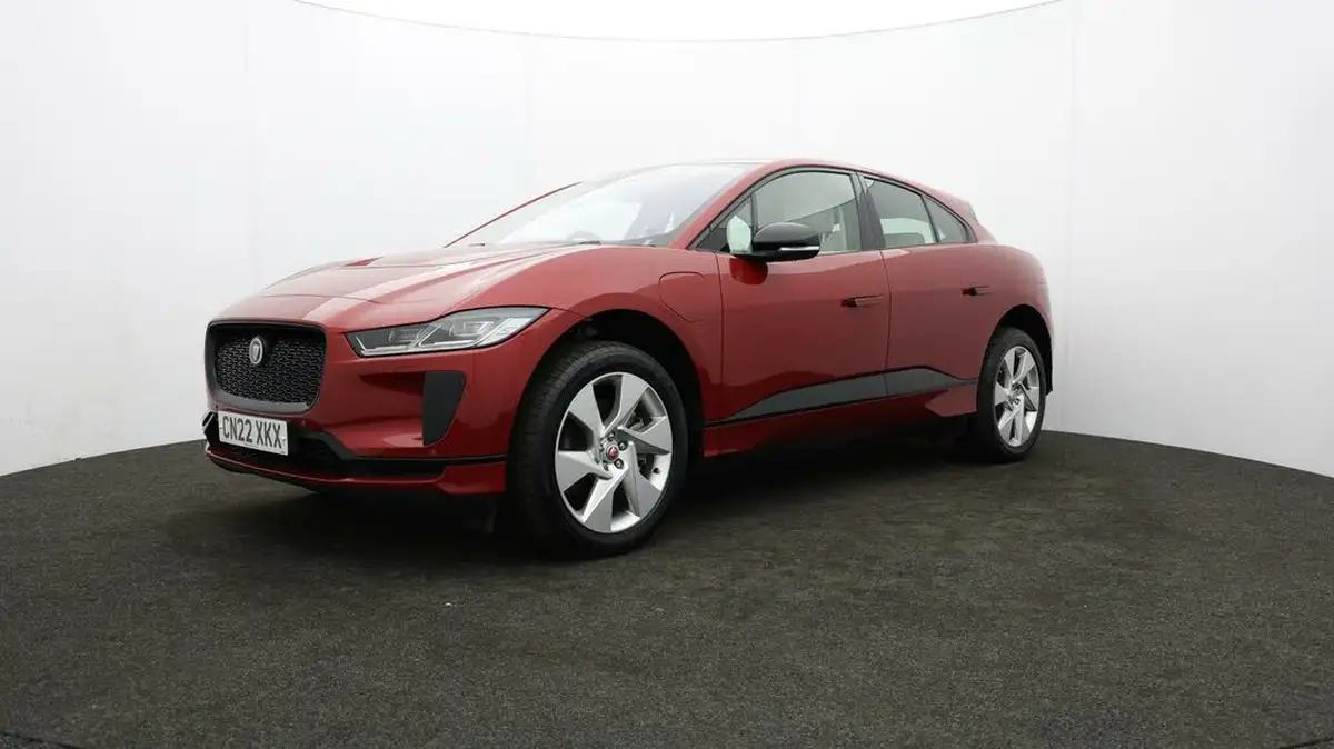 2022-jaguar-i-pace-ev400-se-big-53