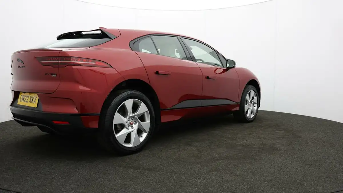 2022-jaguar-i-pace-ev400-se-big-77