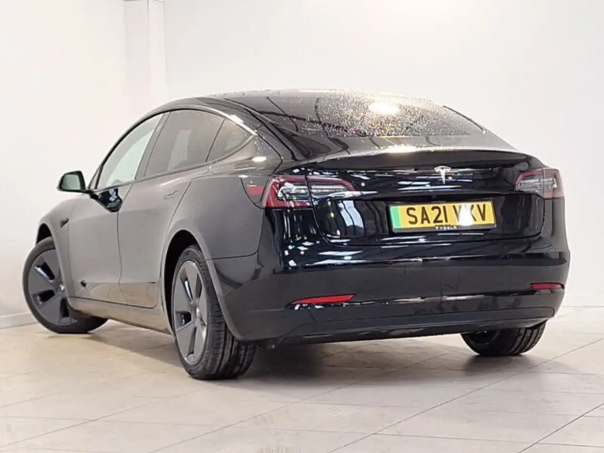 2021-tesla-model-3-e-standard-plus-big-1