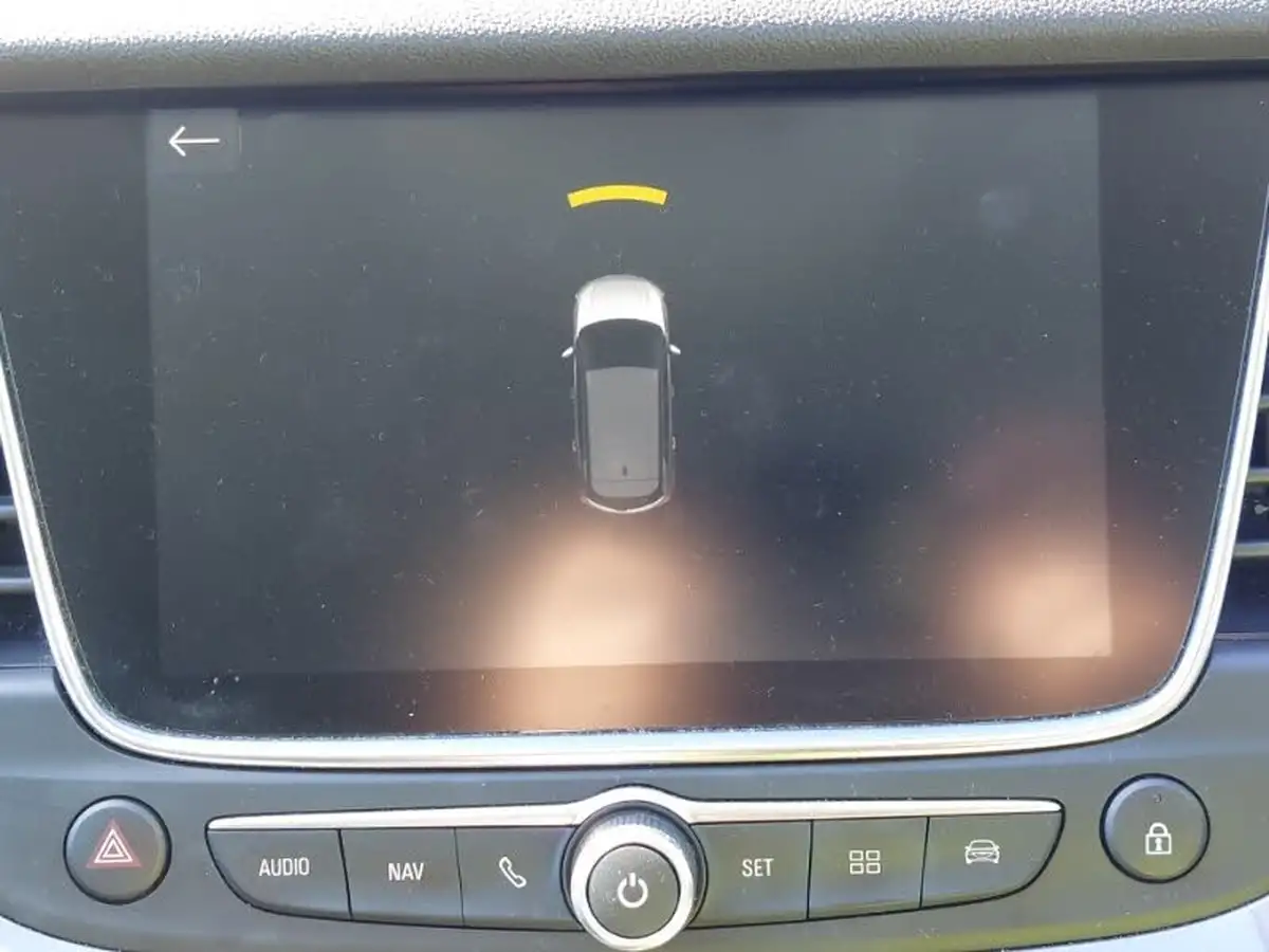2018-vauxhall-grandland-x-16cdti-sport-nav-122ps-auto-big-9